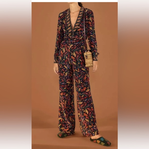 FARM Rio Pants - Farm Rio Women’s Black Printed V-neck Longsleeve Jumpsuit